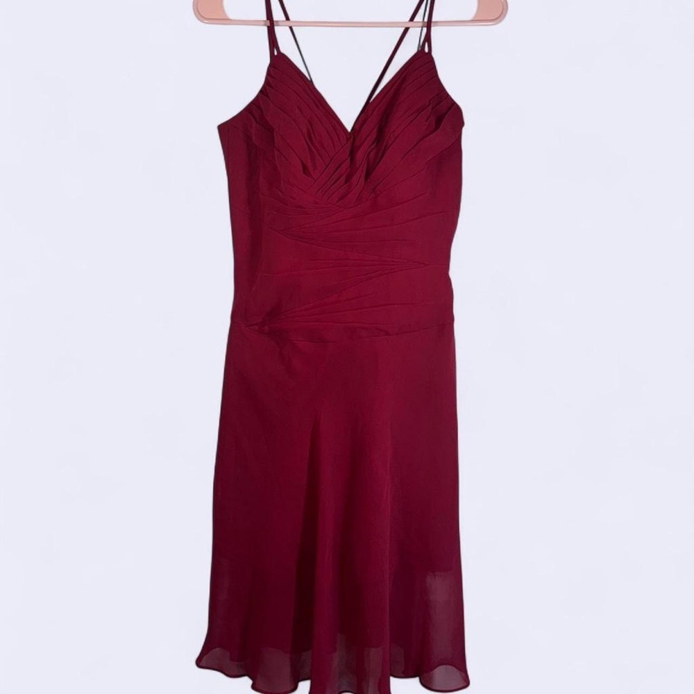 B2 Red Pleated V-Neck Cocktail Dress Size 4